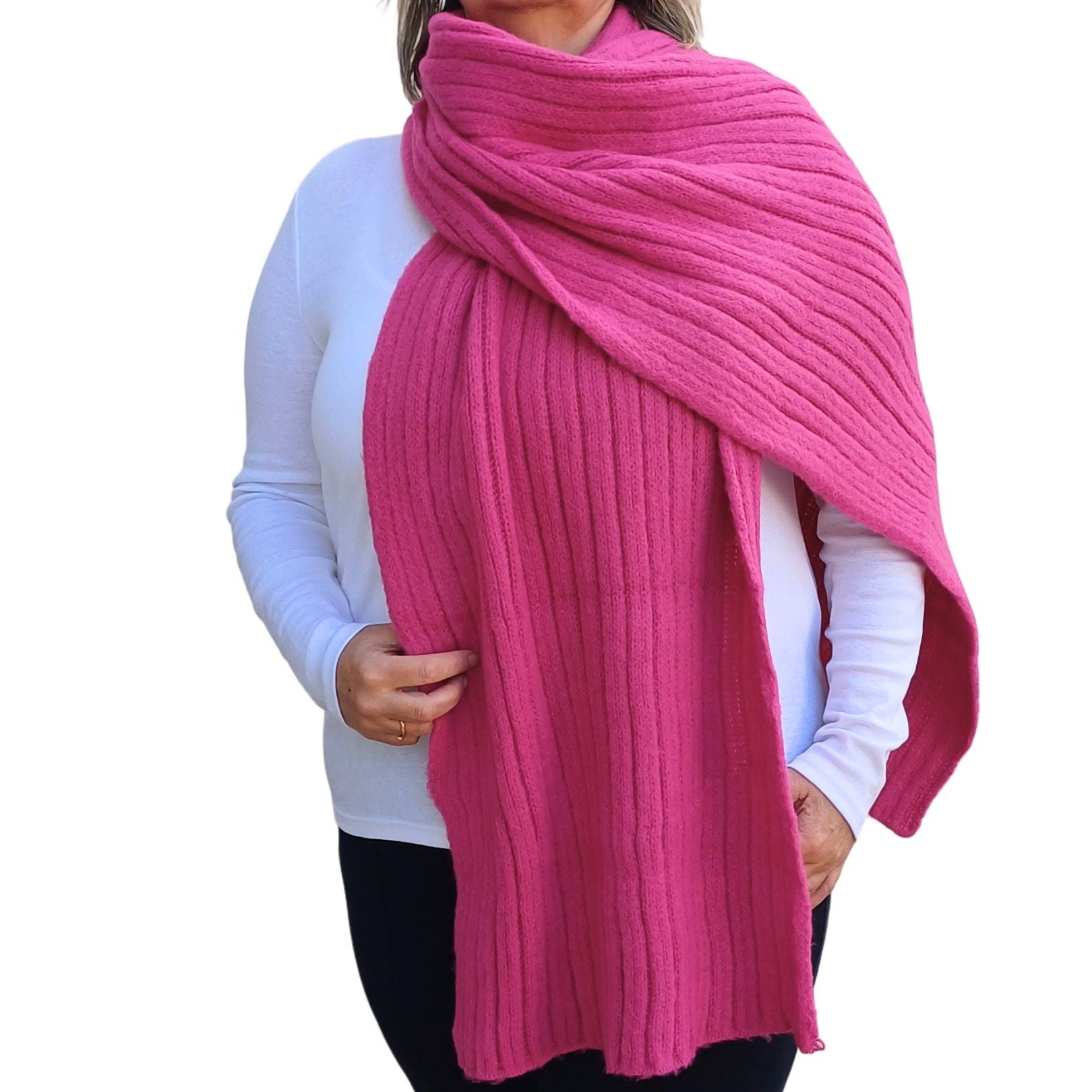 Pink-Blanket-Scarf-Plain-Wool-Knitted-on-a-model